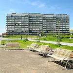 公寓 Astrid 602 With Balcony By Interhome *