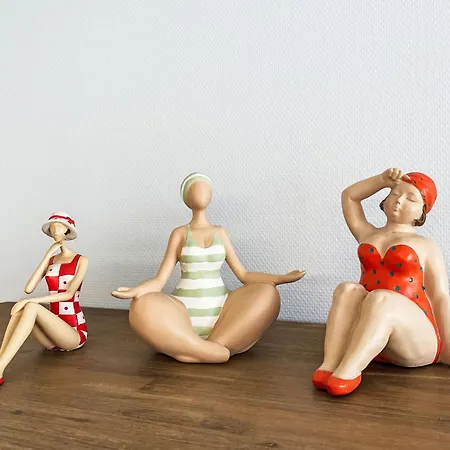 Astrid 602 With Balcony By Interhome